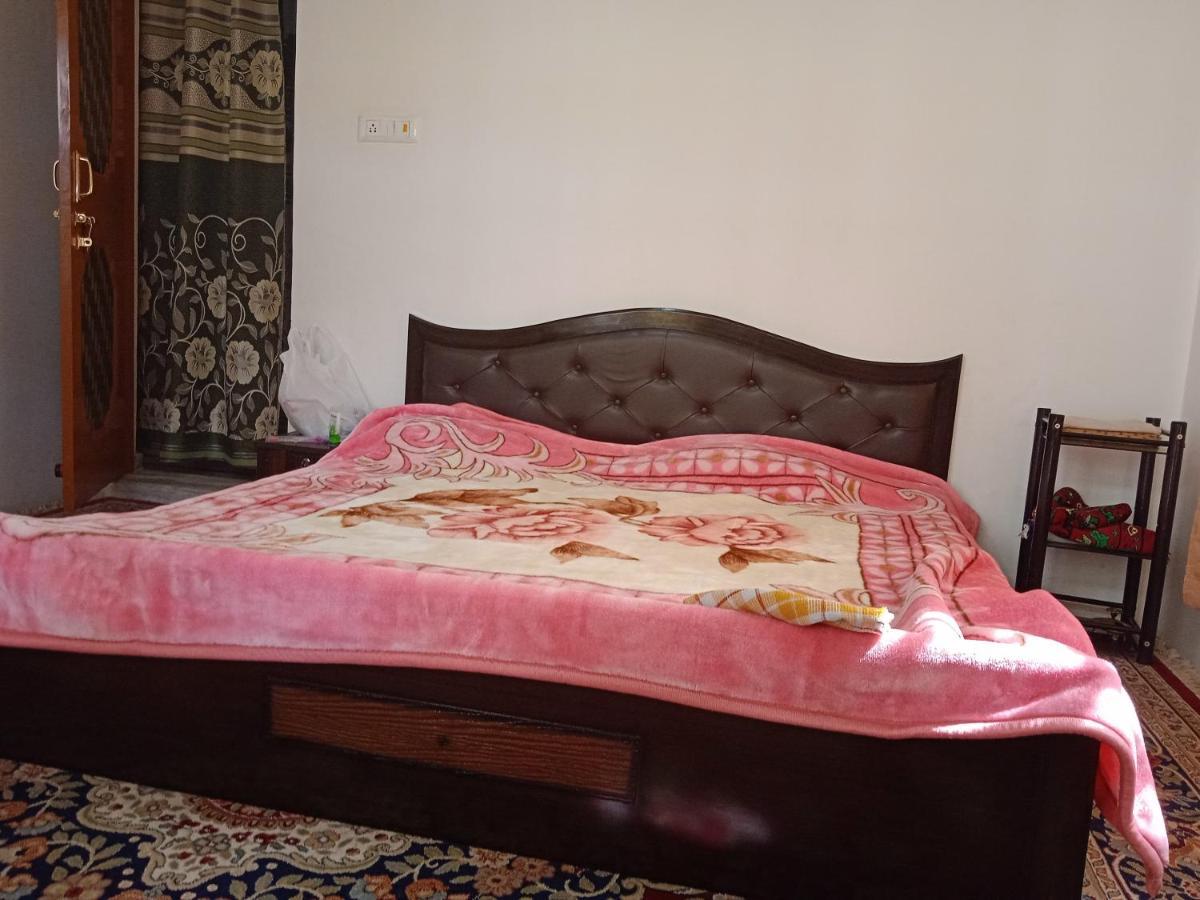 Mir Manzil Bed and Breakfast Srīnagar Eksteriør billede